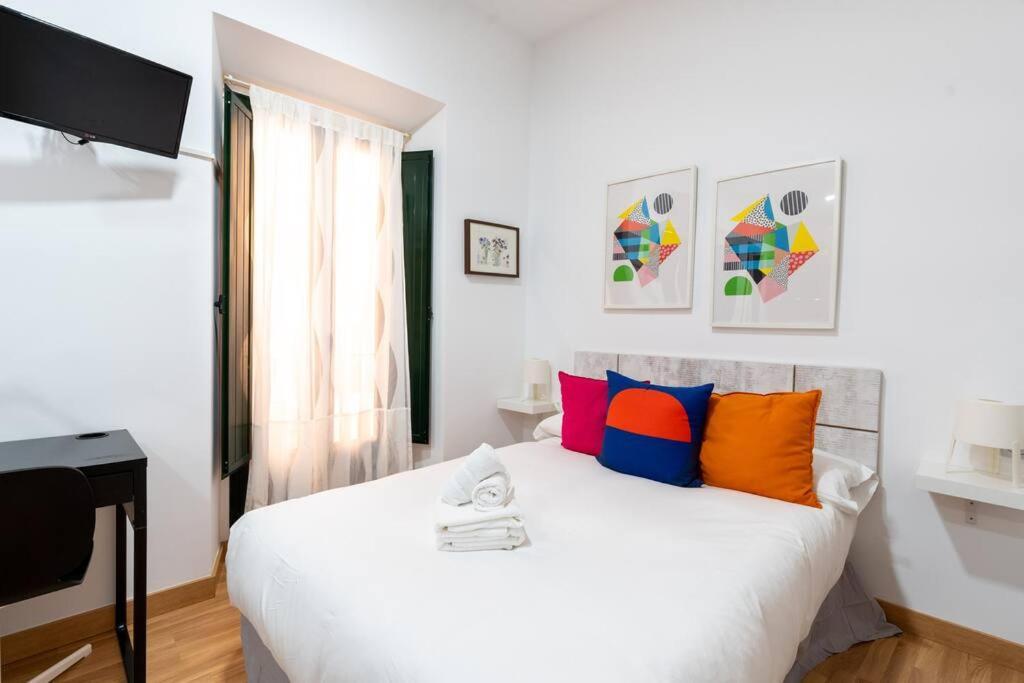 Cuna By Thegoodtourist * Siviglia